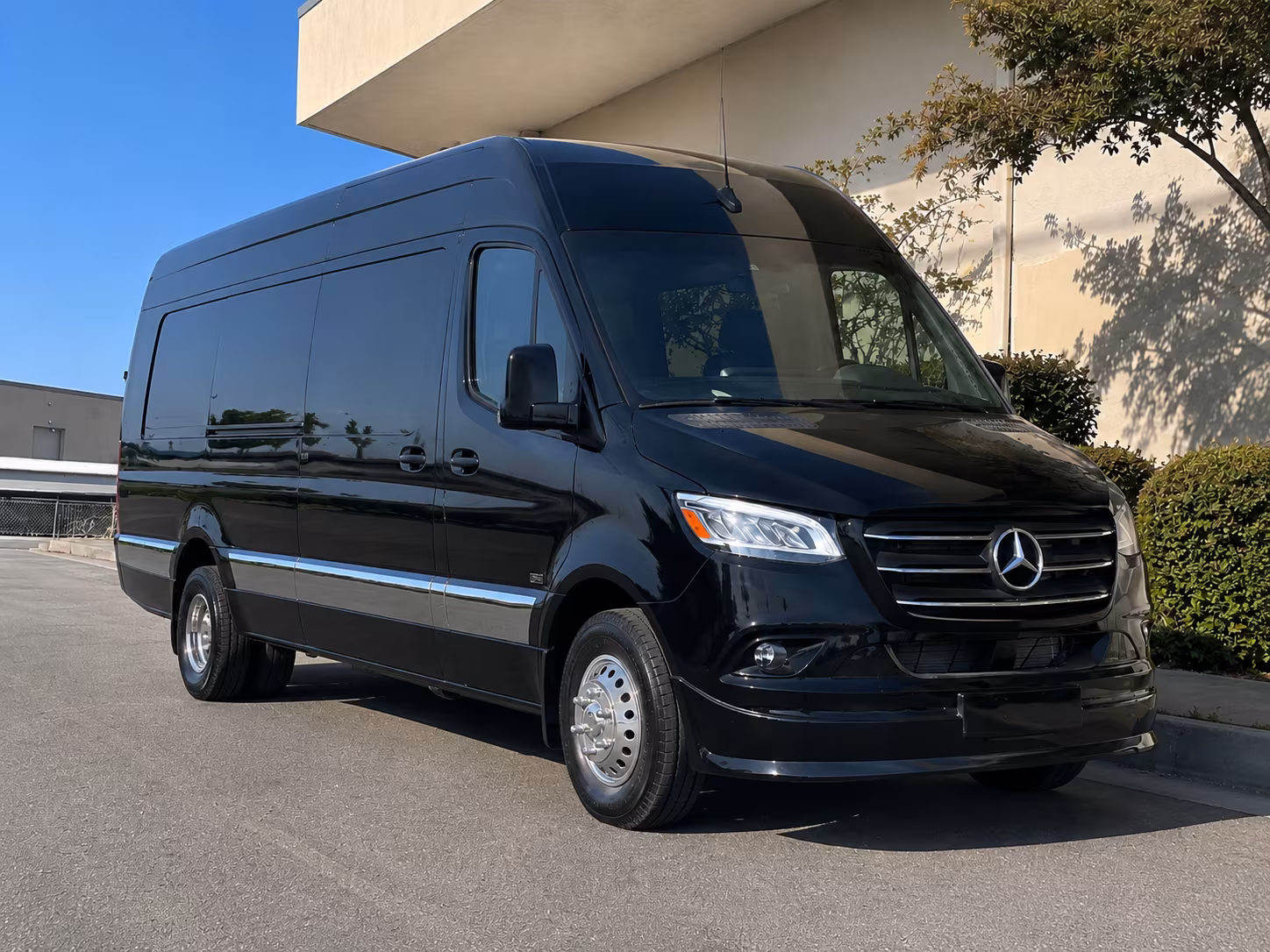 Anaheim Airport Shuttles & Transportation
