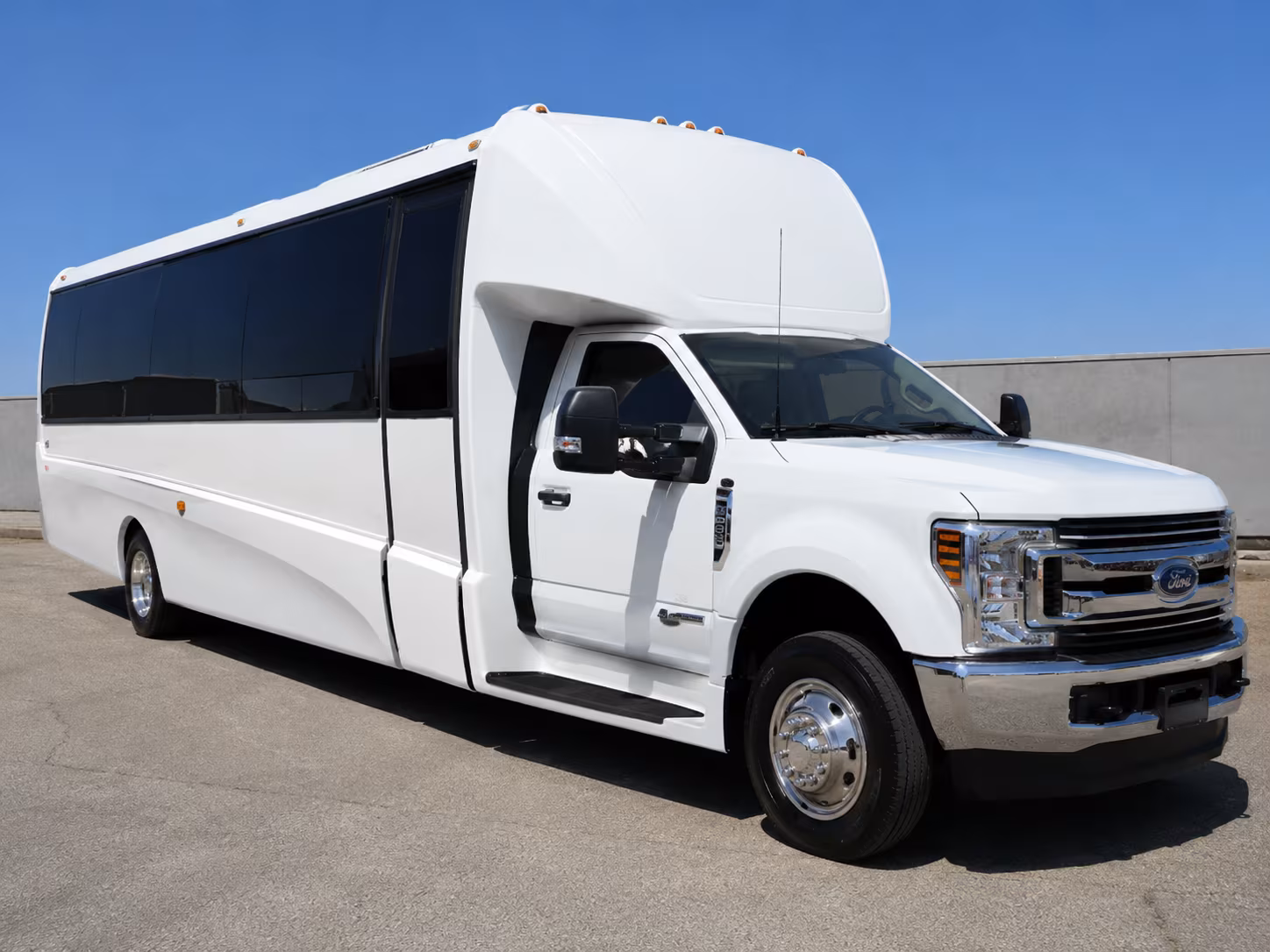 Fullerton Wedding Transportation & Shuttle Service