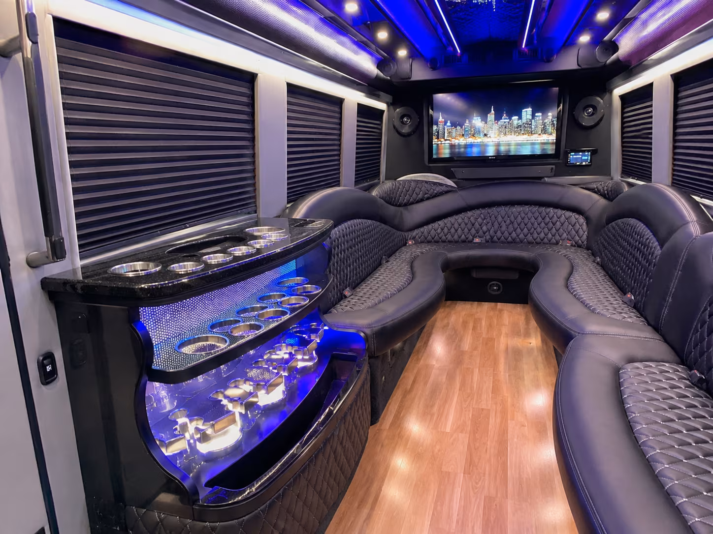 Orange Homecoming & Prom Party Bus Rentals