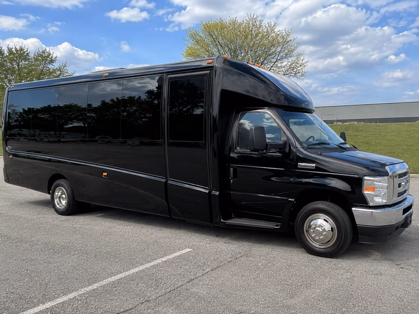 Santa Ana Wedding Transportation & Shuttle Service